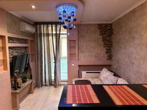 квартира за адресою Регенераторна вул., 4 к5