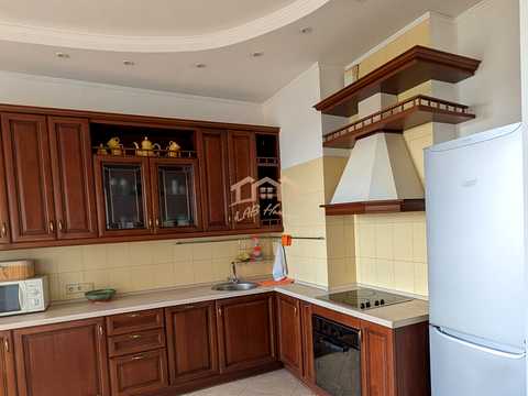 квартира за адресою Київ, Срібнокільська вул., 14-А