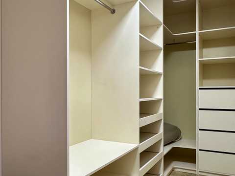 квартира за адресою Солом'янська вул., 20-В
