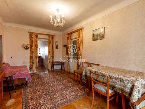 квартира за адресою Будівельників вул., 12