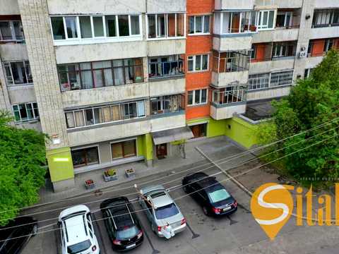 коммерческая по адресу Крушельницких ул., 3