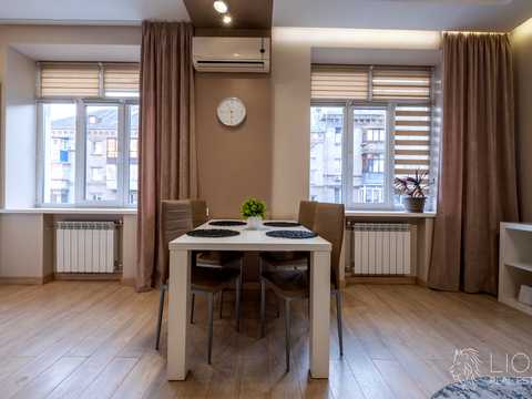 квартира за адресою Турівська вул., 32