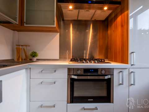 квартира за адресою Турівська вул., 32