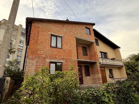 будинок за адресою Шполянська вул., 24