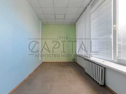 комерційна за адресою Лесі Українки бульв., 34