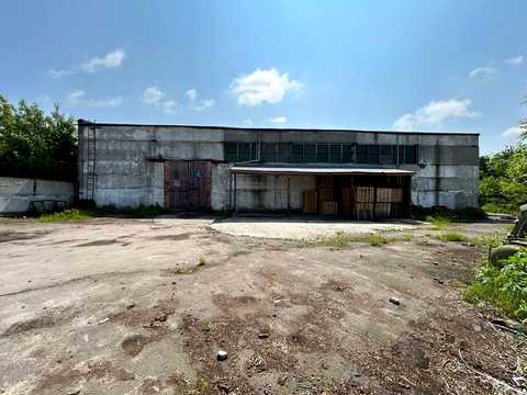комерційна за адресою Мамсурова вул., 13