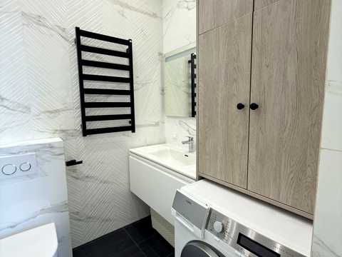 квартира за адресою Салютна вул., 2к3