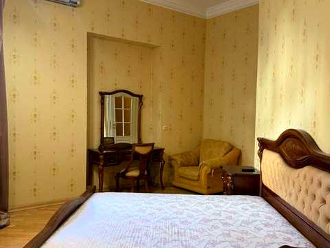 квартира по адресу Крушельницкой ул., 3