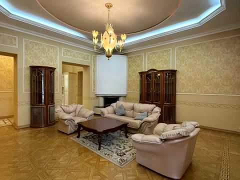 квартира по адресу Крушельницкой ул., 3