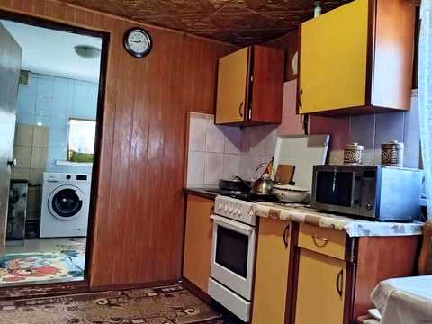 дом по адресу с. Александровка, Дачна, 41