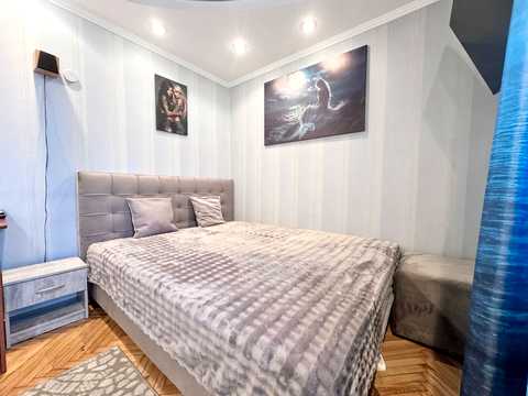 квартира по адресу Леся Курбаса просп., 3-Г