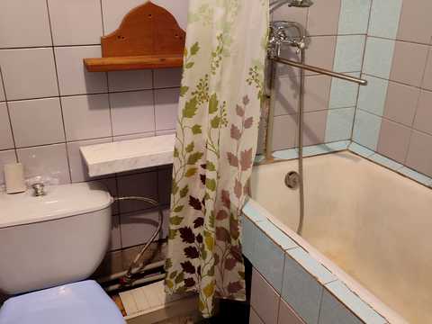 квартира по адресу Героев Полка "Азов ул. (Маршала Малиновського), 32-Б