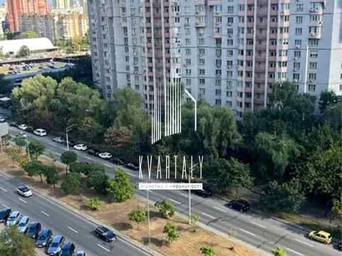 квартира за адресою Київ, Анни Ахматової вул., 22