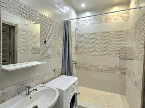 квартира за адресою Ромашкова вул., 10