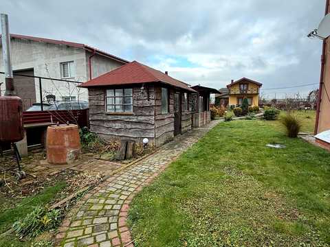 комерційна за адресою стрийська, 36а