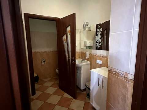 комерційна за адресою стрийська, 36а
