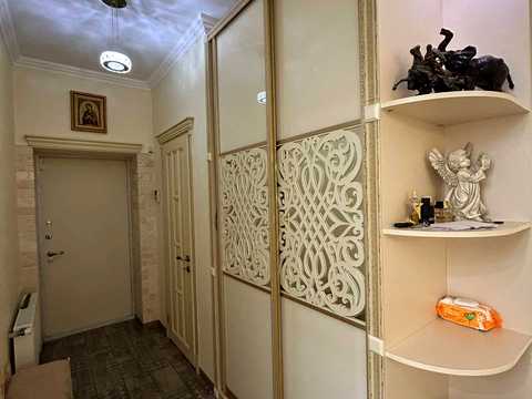 дом по адресу Грушевського ул.