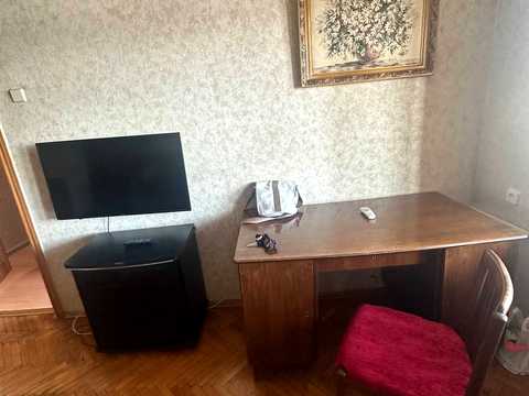 квартира за адресою Набережно-Хрещатицька вул., 11