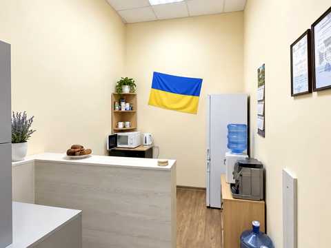 комерційна за адресою Київ, Науки просп., 10