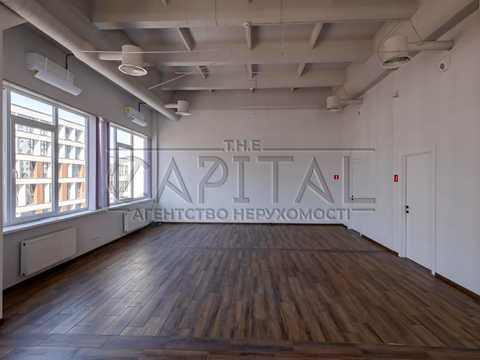 комерційна за адресою Князів Острозьких вул. (Московська), 23