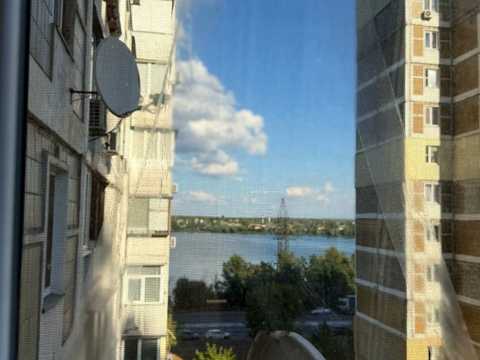 квартира за адресою Ревуцького вул., 44