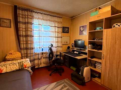 квартира за адресою Ревуцького вул., 44