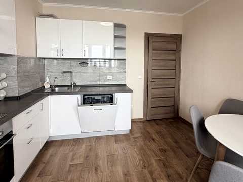 квартира по адресу Ревуцкого ул., 54