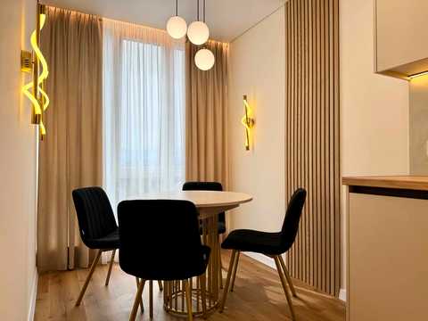 квартира за адресою Романа Левицького вул., 4