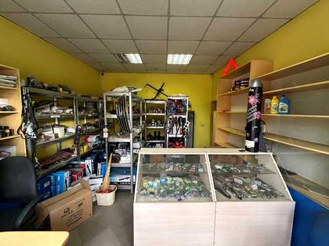 комерційна за адресою Івано-Франківськ, Незалежності вул., 225