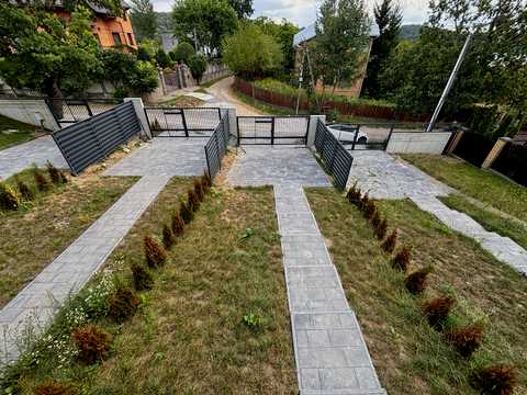 дом по адресу с. Борки, Василя Стуса, 25а