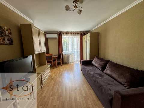 квартира за адресою Борисоглібська вул. (Серьожнікова), 5