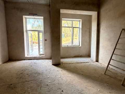 комерційна за адресою Озерна вул., (Будинок)