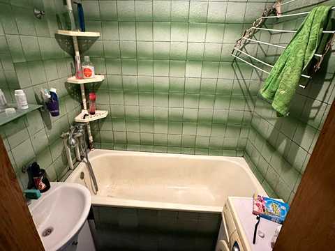 квартира по адресу Евгения Коновальца ул., 144-Б