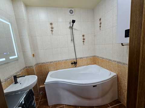 квартира за адресою Братів Горобців вул. (Дмитра Кедріна), 53-А