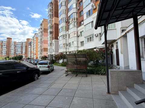 квартира за адресою Олександра Бідного вул., 16