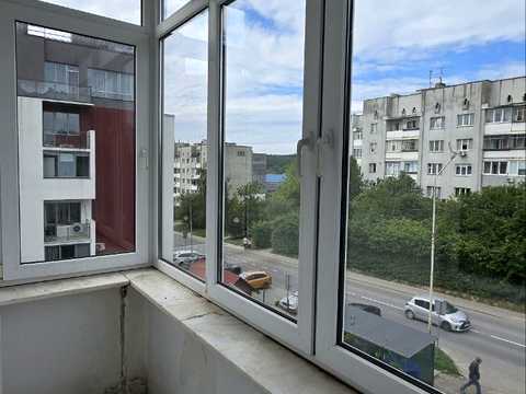 квартира по адресу Владимира Ивасюка ул., 42а