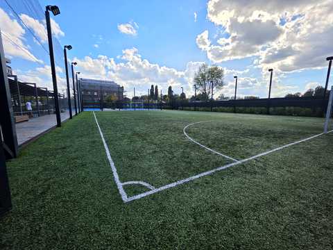 квартира за адресою Салютна вул., 2к3