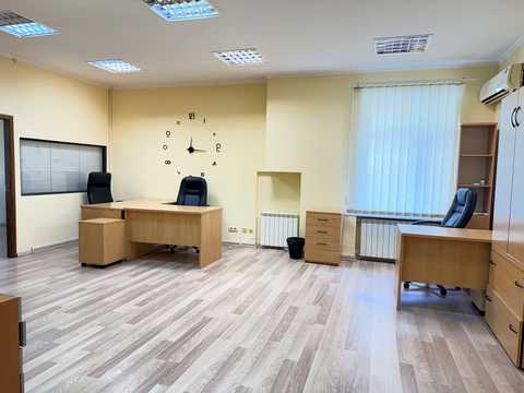 коммерческая по адресу Лютеранская ул., 16