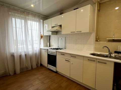 квартира за адресою Миру просп., 21