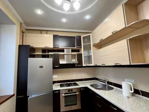 квартира за адресою Почайнинська вул., 44