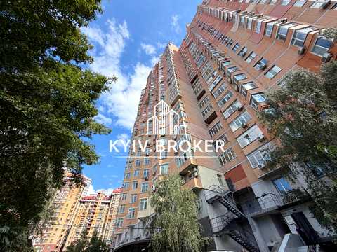 паркоместо по адресу Евгения Коновальца ул. (Щорса), 32-Г