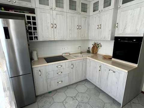 квартира по адресу Академика Заболотного ул., 15-Б