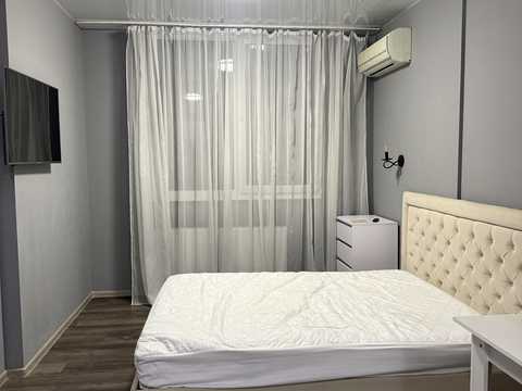 квартира за адресою Сім'ї Стешенків вул. (Тимофія Строкача), (Будинок 1)