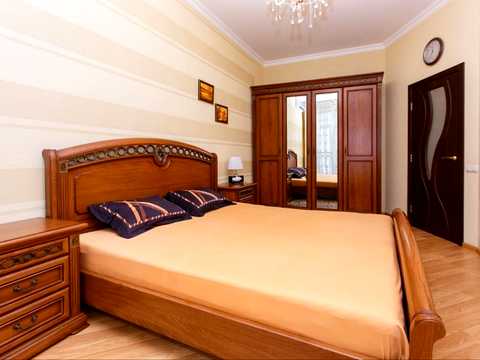 квартира за адресою Антоновича вул. (Горького), 72