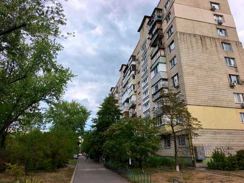 квартира за адресою Мілютенка вул., 28-А