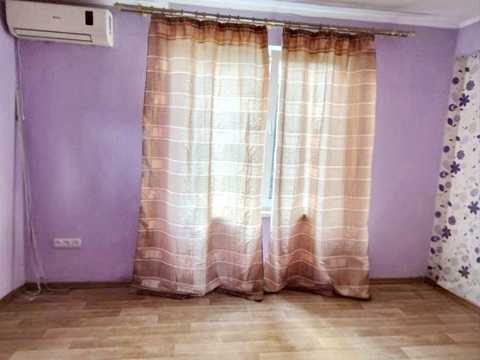 квартира за адресою Олександра Кутузакія вул. (Ленінградська вул.), 54