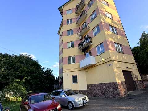 квартира по адресу Андрея Сахарова ул., 19