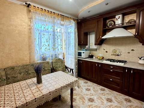 квартира за адресою Драганчука вул., 4
