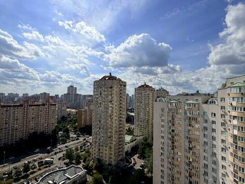 квартира за адресою Урлівська вул., 11/44