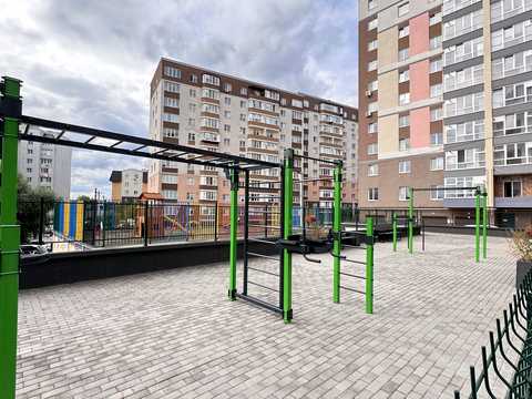 квартира по адресу Степана Бандери ул., 1-Б